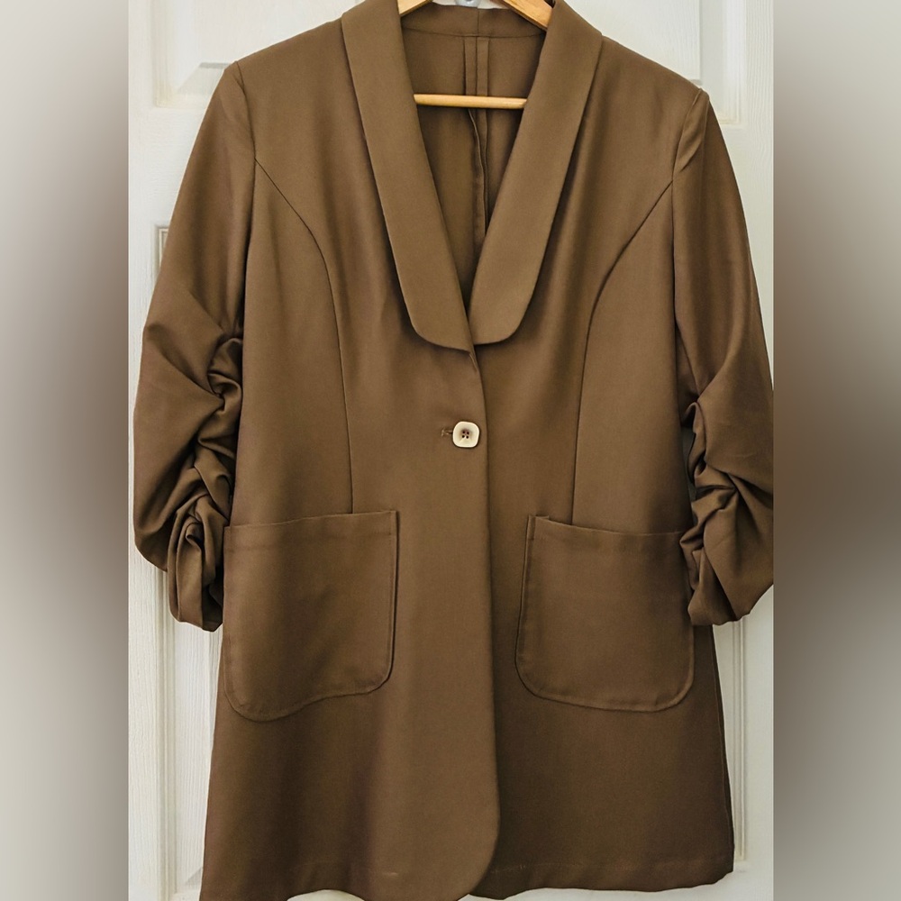 Brown Blazer with Ruched Sleeves